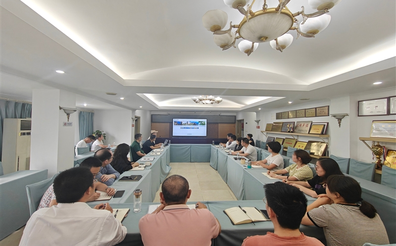 数改智转一小步，，，，，，，跑出办公提效加速度——数科公司与测绘公司开展座谈交流