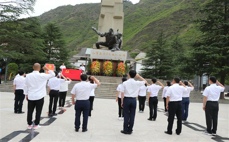 技工学校组织开展“不忘初心再出发，，，，，奋进伟大新征程”党史学习教育主题党日活动