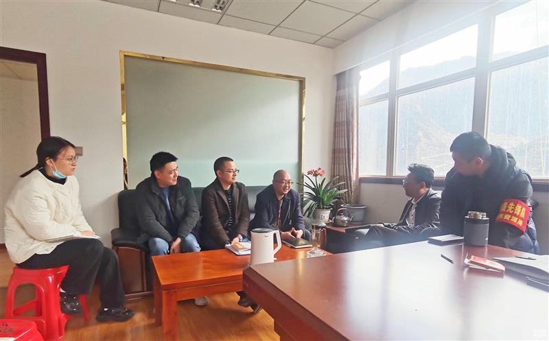 技术支撑展实力，，，，，，逆火而行显担当
