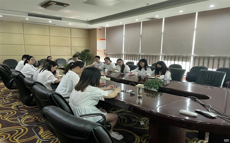 中成集团组织人员参加四川腾龙国际平台集团全面预算管理培训
