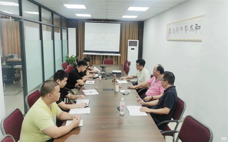 测绘公司领导赴基层调研，，，，，，，开展“送清凉”活动